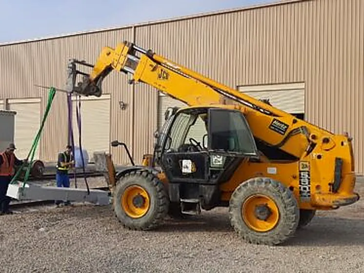 رافعة تلسكوبية JCB